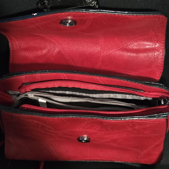 Handbag - Picture 4 of 4